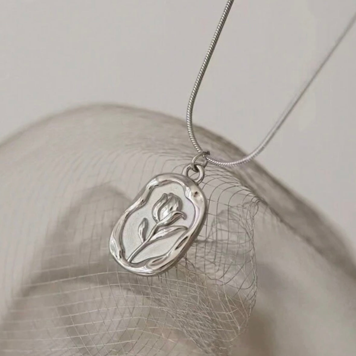Rose Necklace