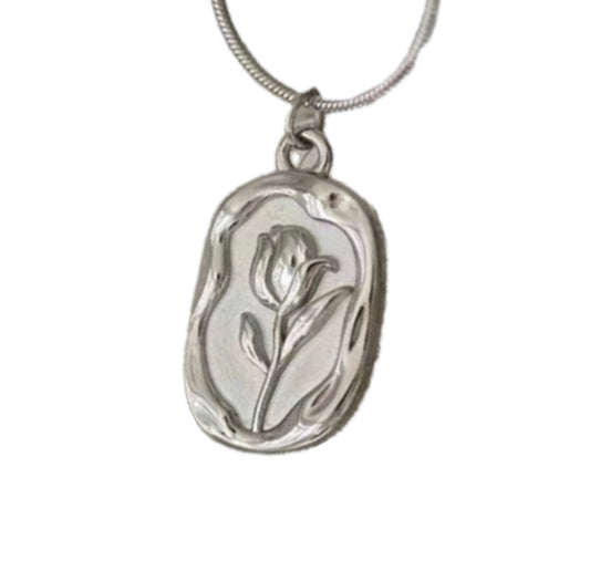 Rose Necklace