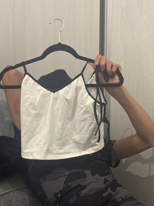 White versátile top